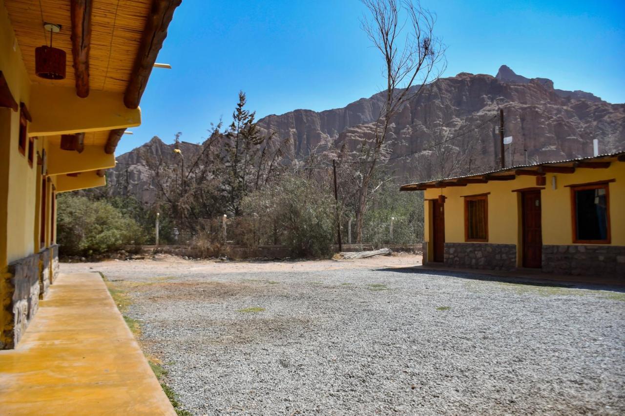 Tilcara Rustica Hostel Bagian luar foto